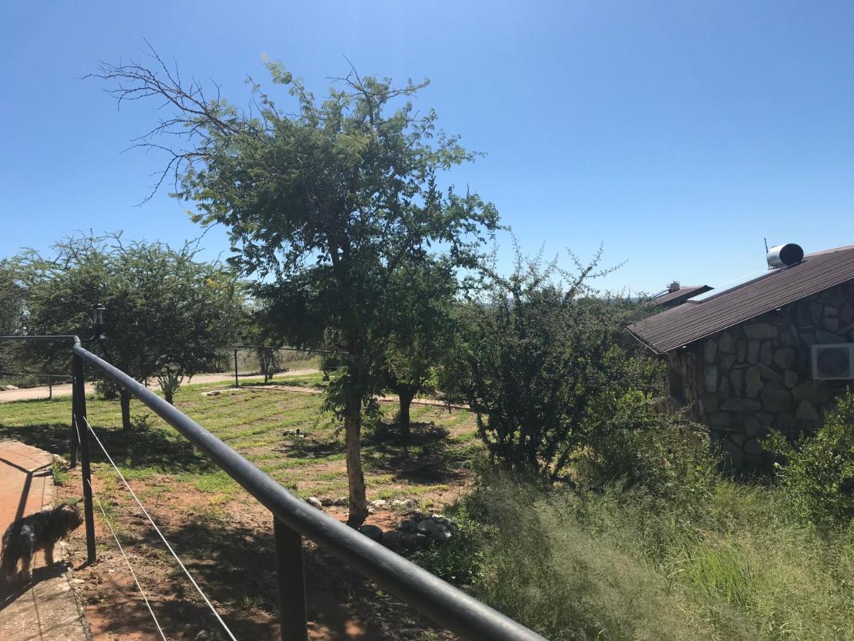 Aloegrove Safari Lodge Otjiwarongo Eksteriør billede