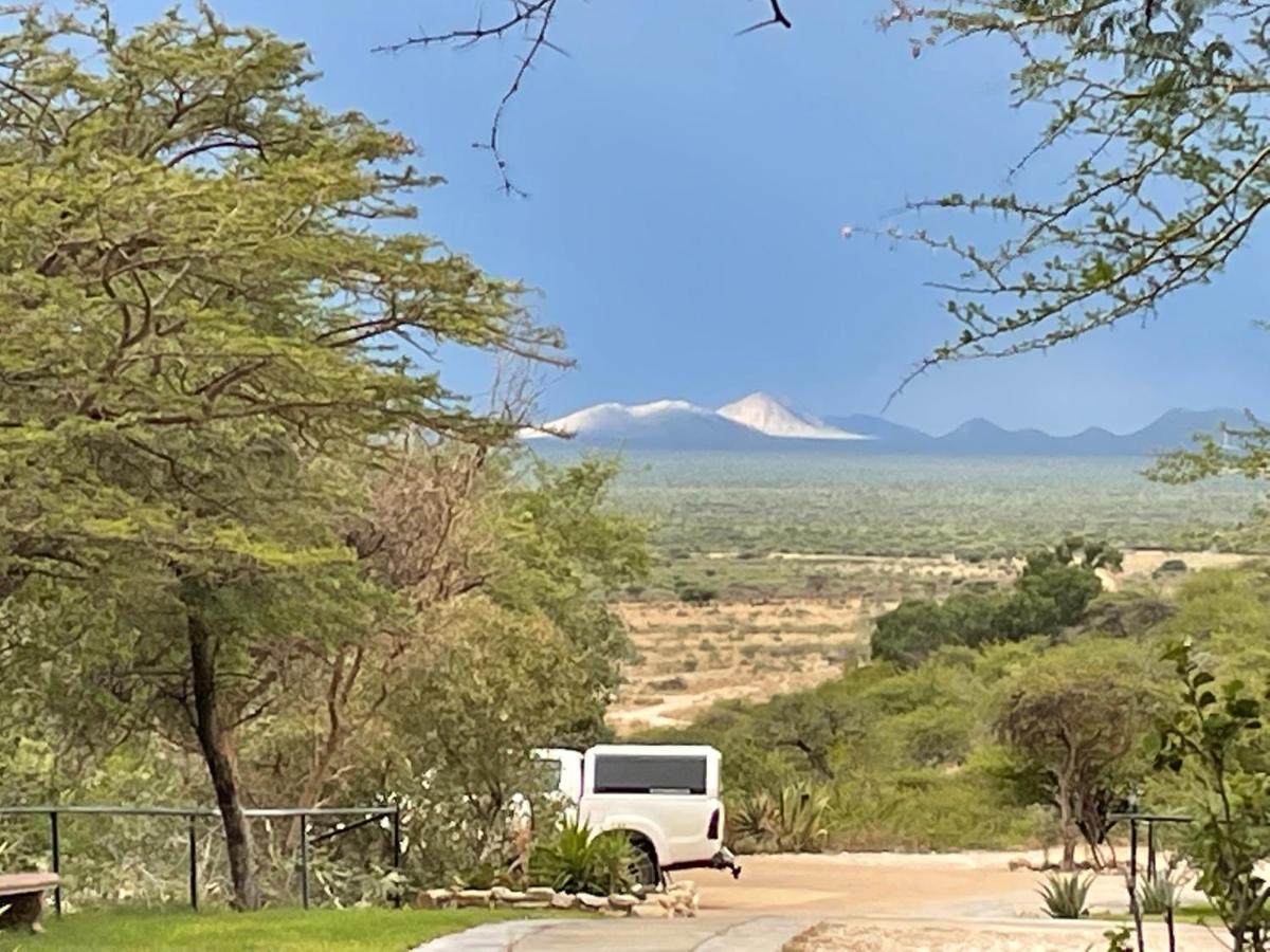 Aloegrove Safari Lodge Otjiwarongo Eksteriør billede